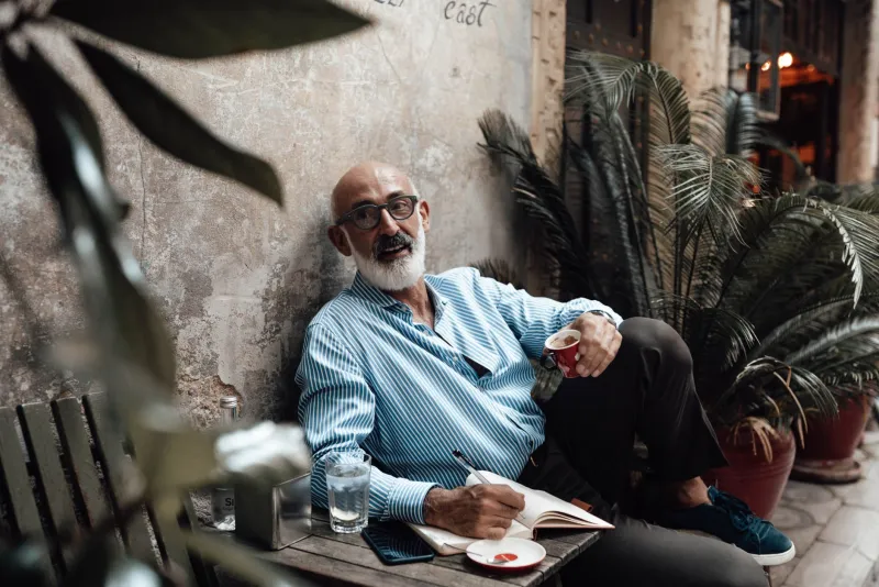 Open Notebook, Full Cup: Why Taipei's Cafés Are Where American Creatives Finally Get Their Best Work Done